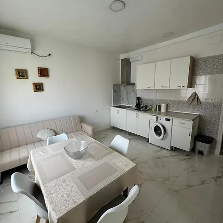 Padre Mariana Apartment